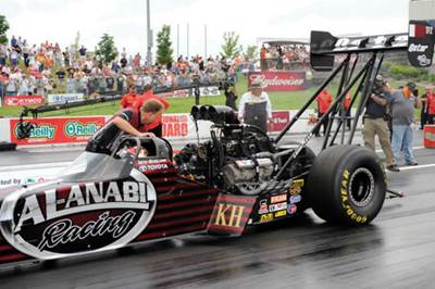 Drag racing champ wins with composite rear wing