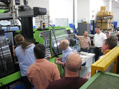 Injection Molding Know How, Live