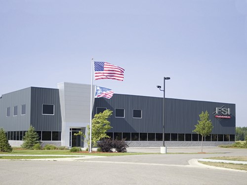 Formed Solutions se trasladó a una planta más grande, hecha a la medida en 2003.