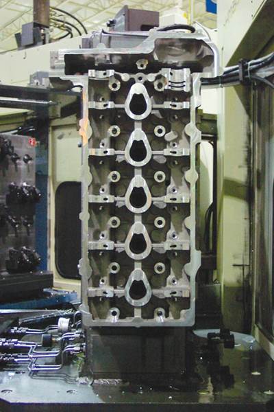 Hydraulic Workholding Devices Allow Total-Perimeter Machining
