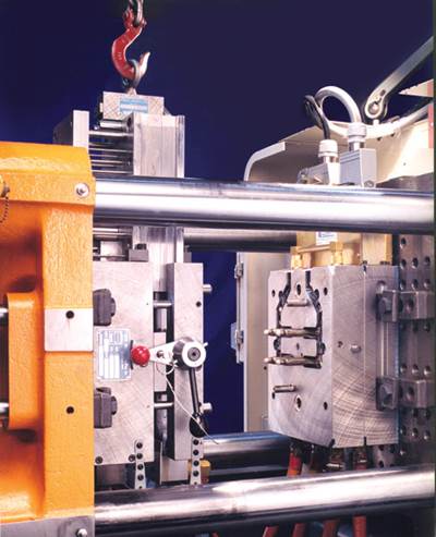 How Moldmakers Can Reduce Production Costs and Maintain Precision