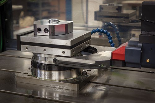 robots and workholding