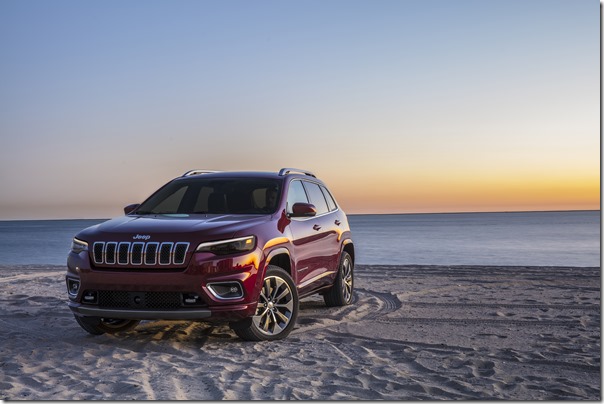 2019 Jeep® Cherokee Overland