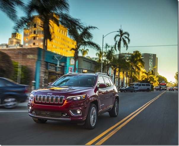 2019 Jeep® Cherokee Overland