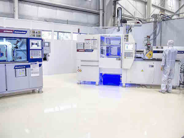 Wittmann Opens Simulated Clean-Room Demo Facility | Plastics Technology
