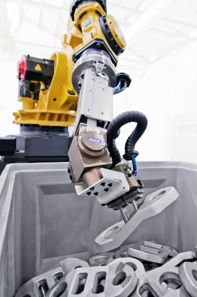 Robotic Bin-Picking Automation Effectively Channels Random Parts