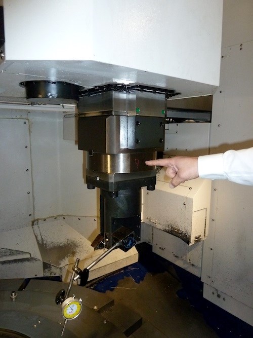 "solid-block" tool clamping system.