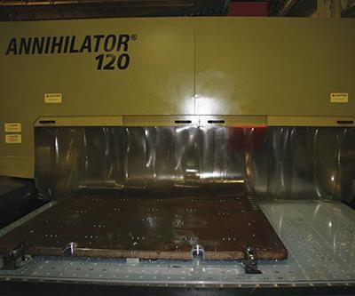 Gantry Machine Streamlines Mold Production