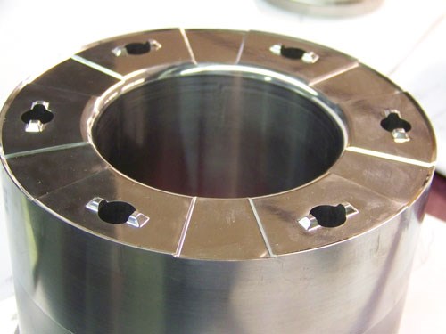 round tooling component