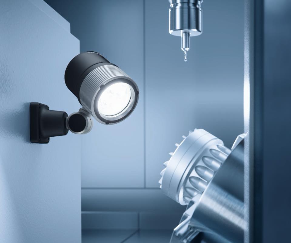 Task Light Suitable for Machining Environment