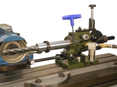 Air-Bearing Grinding Fixtures Enable Cutter Sharpening