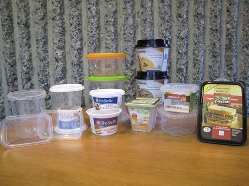 thin-walled containers manufactured by Moulexpert
