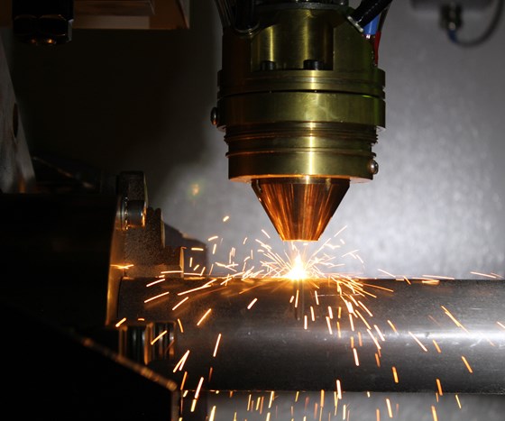 laser metal deposition additive manufacturing