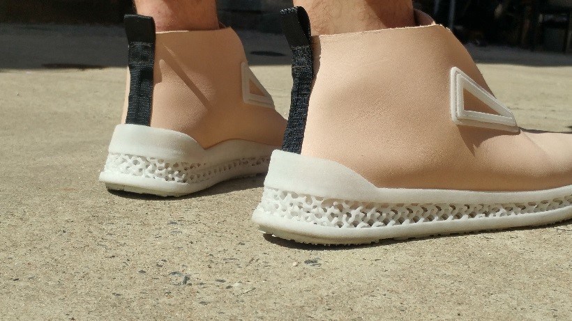 shoe with 3D printed custom midsole