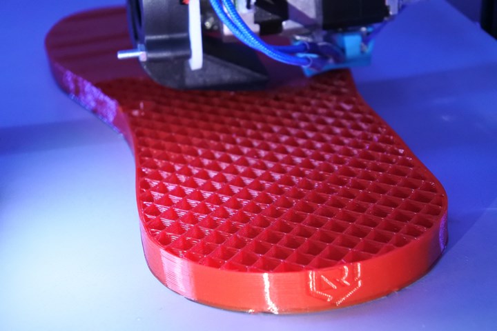 3d printing a Retraction Footwear sole 