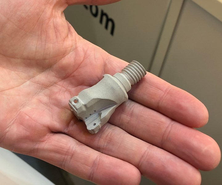 3d printed cutting tool with coolant channels made by Incus