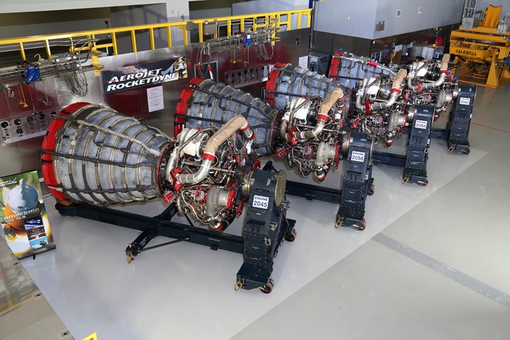 four RS-25 engines