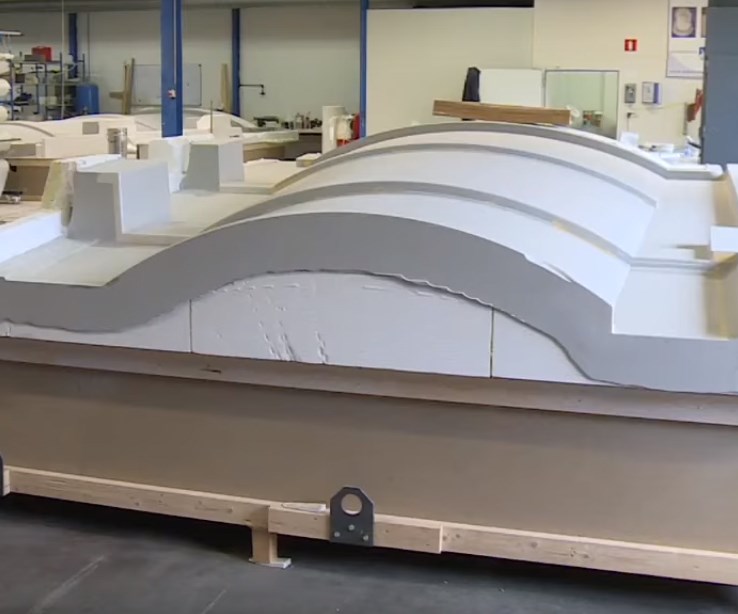 Vabo Composites molds for composite yacht mast