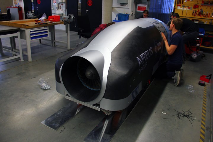 composite Hyperloop pod