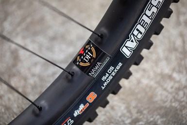 NAWA carbon nanotube enhanced carbon fiber mountain bike wheel