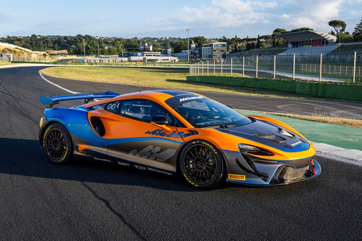 McLaren Artura GT4 revealed.
