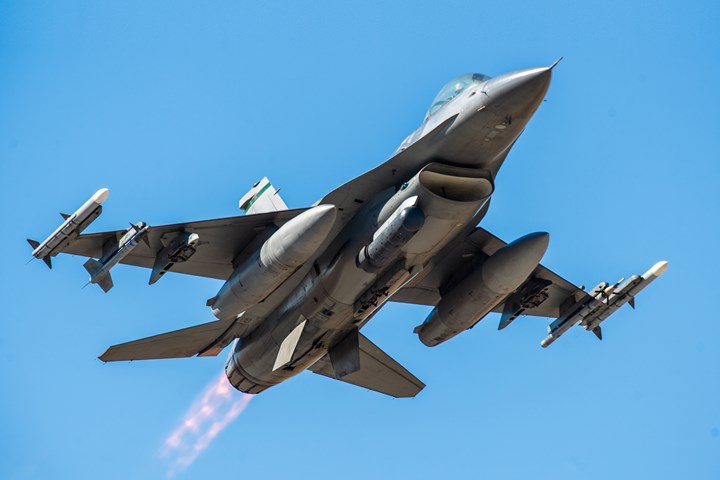 F-16 aircraft in flight.