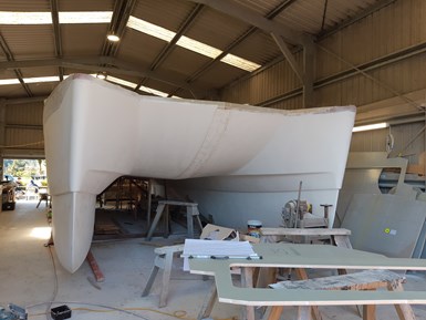 catamaran made with DuFLEX panels