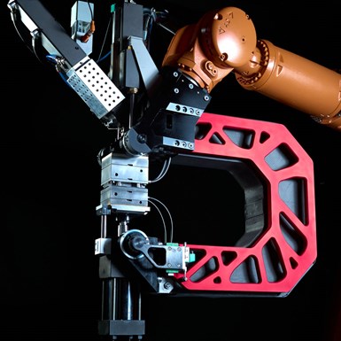 Anybrid ROBIN robotized injection molding system.