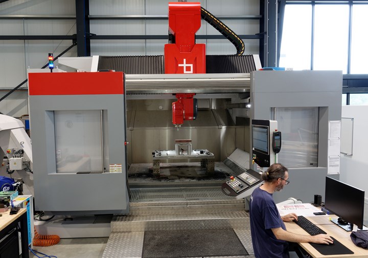 Daher Shap'In TechCenter thick parts machining center