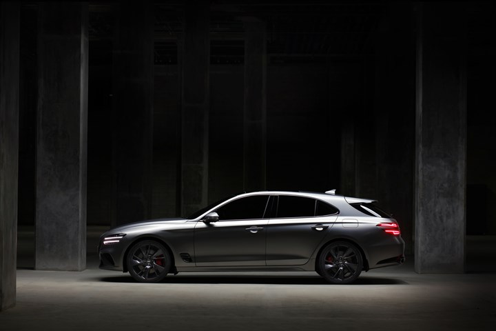 Genesis G70 shooting brake