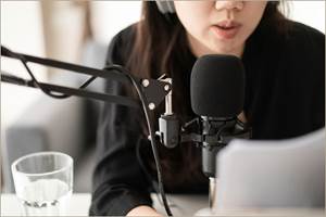 How to Start a B2B Marketing Podcast