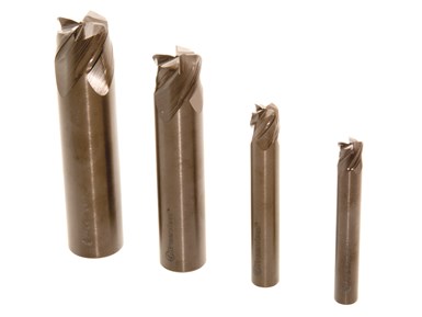 Los end mills de cerámica de cuatro flautas están disponibles en diámetros de corte de ⅜ a ¾ de pulgada.