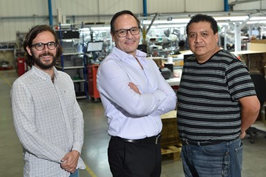 Alejandro Núñez, key account manager; Antonio Ulloa, country manager y Gustavo Cruz, jefe de ingenieros de NI Controls Mexico.