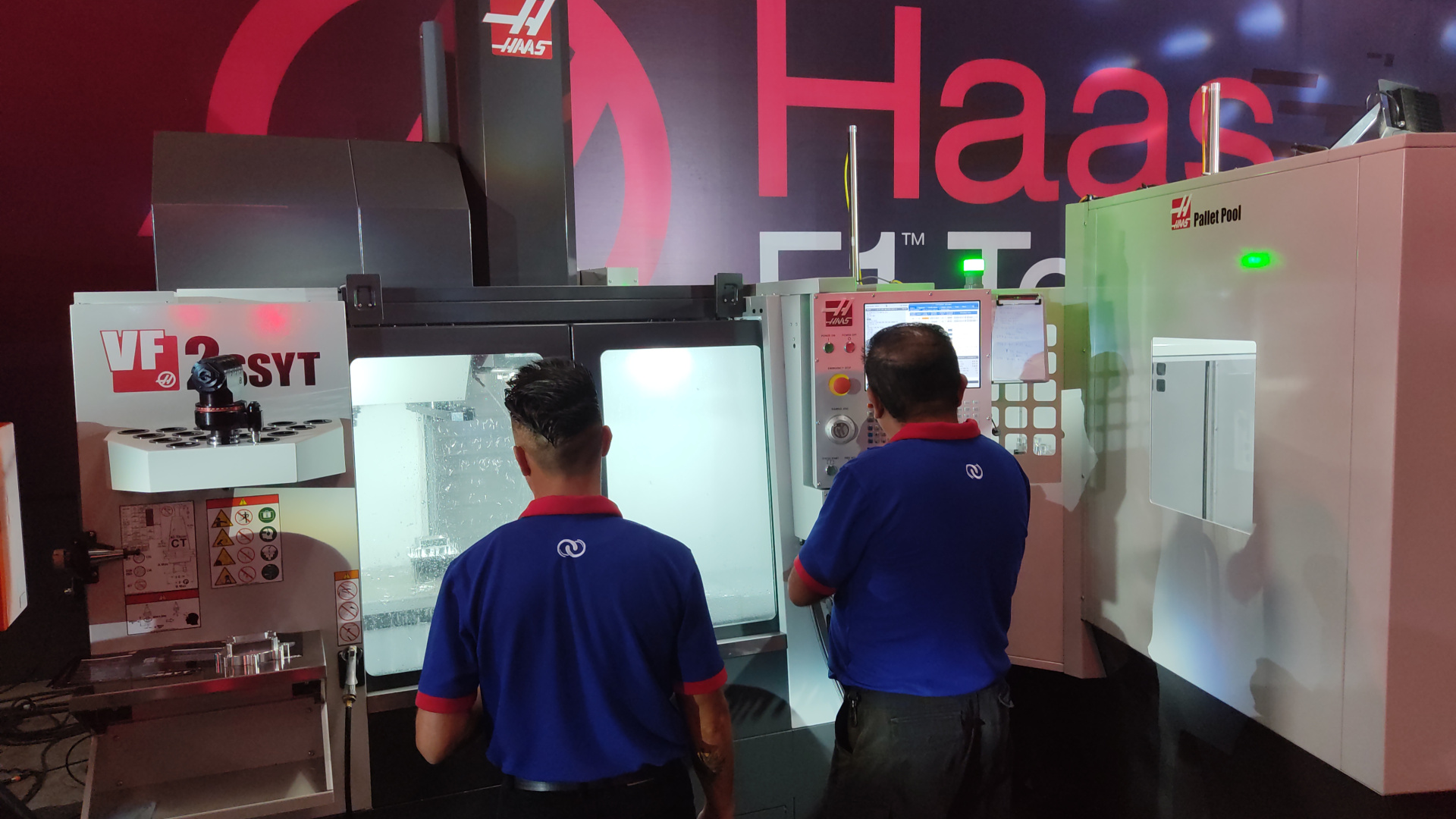 En el evento se presentaron 8 máquinas Haas.