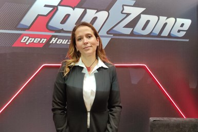 Karina Suárez, vicepresidenta comercial y de marketing de Grupo Hi-Tec.