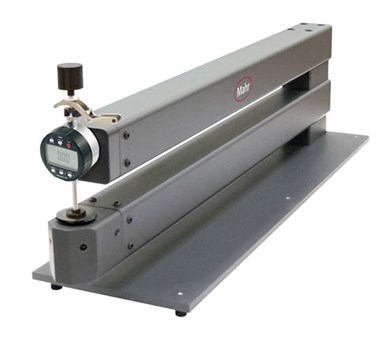 Para comprobar grandes láminas de material se han diseñado calibradores de gran alcance que permiten comprobar toda la superficie de la muestra. 