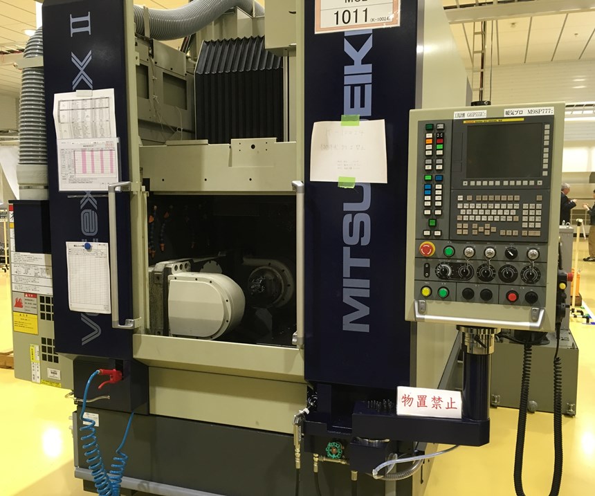 Mitsui Seiki Vertex 55-II vertical machining center