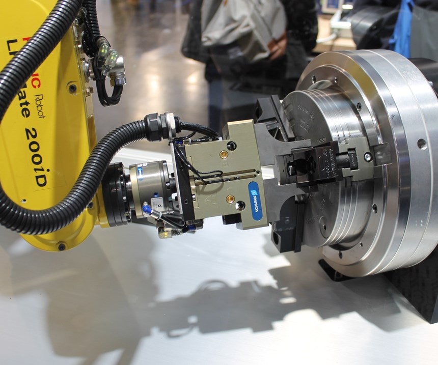 Schunk was showcasing fully automatic chuck jaw change via a Fanuc robot