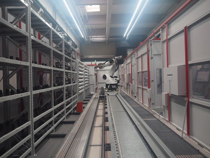 Hofmann’s automated milling line includes four Hermle C42U machines