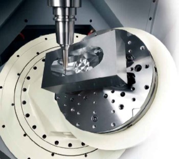 5-axis machining center for dies and molds