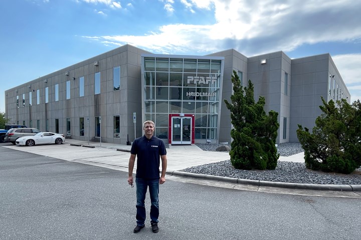 Andy Bennett, the new head of service USA, stands in front of Haidlmair’s new U.S. location.