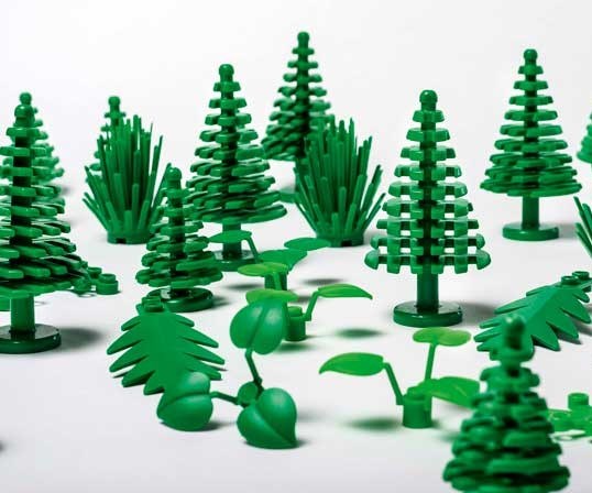 Hojas, árboles y arbustos de los juegos de Lego serán fabricados con bioplásticos.