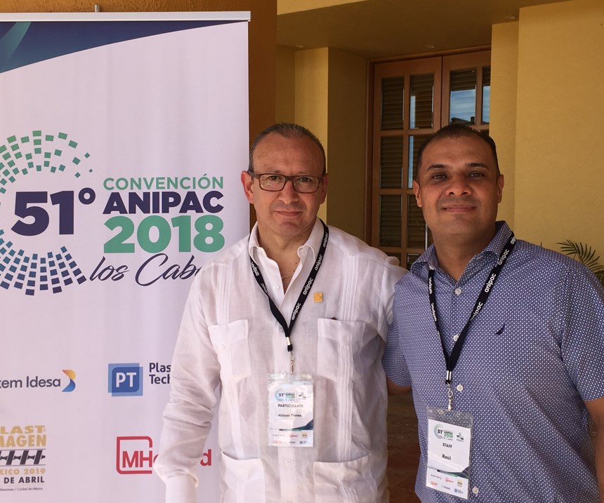 Ing. Aldimir Torres Arenas, presidente de ANIPAC, y Raúl Mendoza, director general.