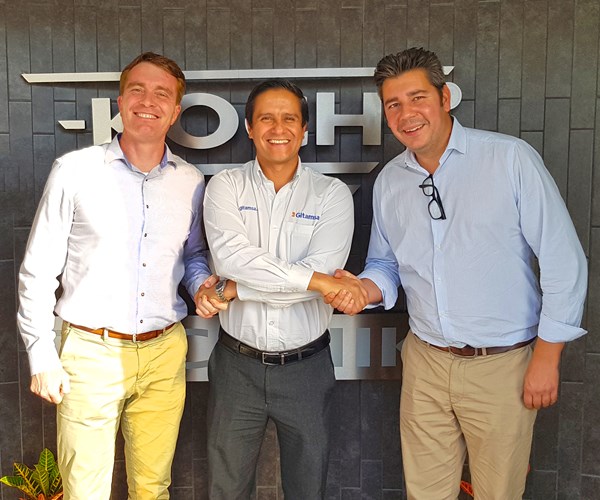 Carsten Koch, director de KOCH-Technik; Armando Feregrino, director general de GiTamsa y Michael Rentschler, director de ventas de Koch para México.