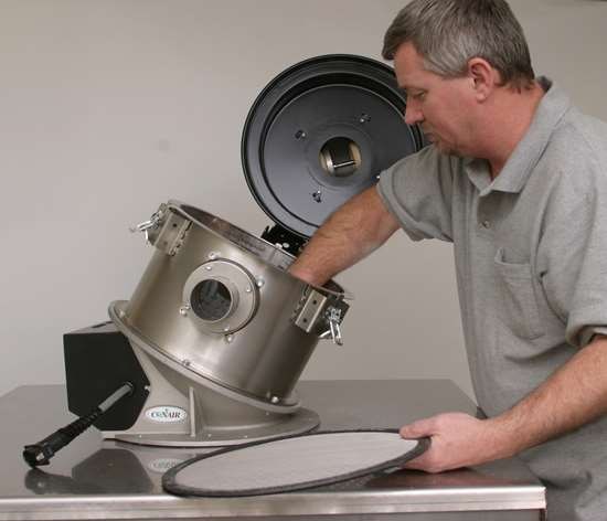 La limpieza regular del filtro, seguida por una reconexión cuidadosa y un sellado sin fugas, es esencial para mantener los niveles de vacío y el flujo de aire adecuados.