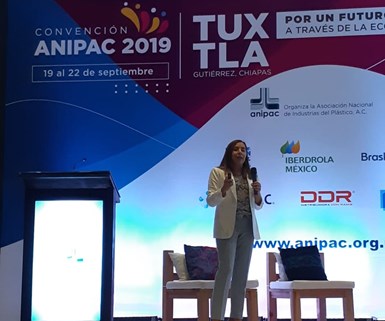 Natalia Ortega, directora editorial de Plastics Technology México.