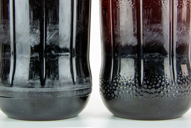 Graham Packaging agregó una textura de burbuja a sus botellas REFPET Generation III que permite incrementar el promedio de ciclos de reutilización de las botellas. 