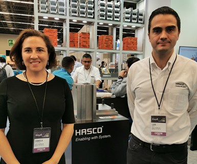 Daniela Calderón, General Manager de HASCO Normalien en México; y Luis Abad, Engeneering Manager de HASCO ​​​​​