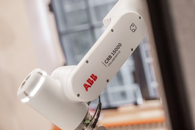 ABB asegura que en la industria del plástico ya inició una tendencia por explorar el uso de robots colaborativos.