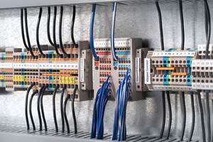 Una aplicación potencial de Durethan B30SFN31 podría ser bloques de terminales a los que se conectan cables en tableros de distribución de energía o gabinetes de control.